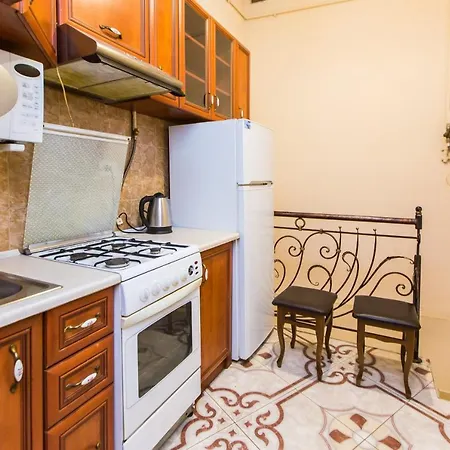 Apartment подобово у центрі львова вулиця замарстинівська 5 Lviv