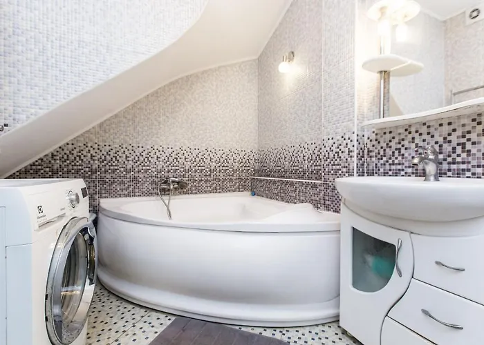 подобово у центрі львова вулиця замарстинівська 5 *