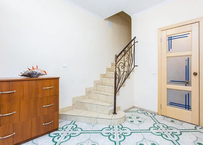 подобово у центрі львова вулиця замарстинівська 5 Apartamento Leópolis